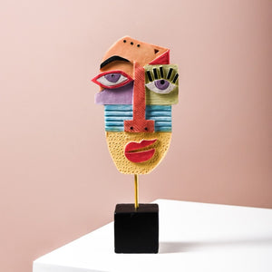 Open image in slideshow, Resin Face Art  Decorative Tabletop &amp; Cabinet Figurines Creative Decoration. - spotlighthomedecor

